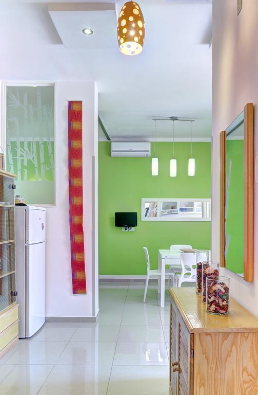 Suitehome Taormina จีอาร์ดีนี นักซอส ห้อง รูปภาพ